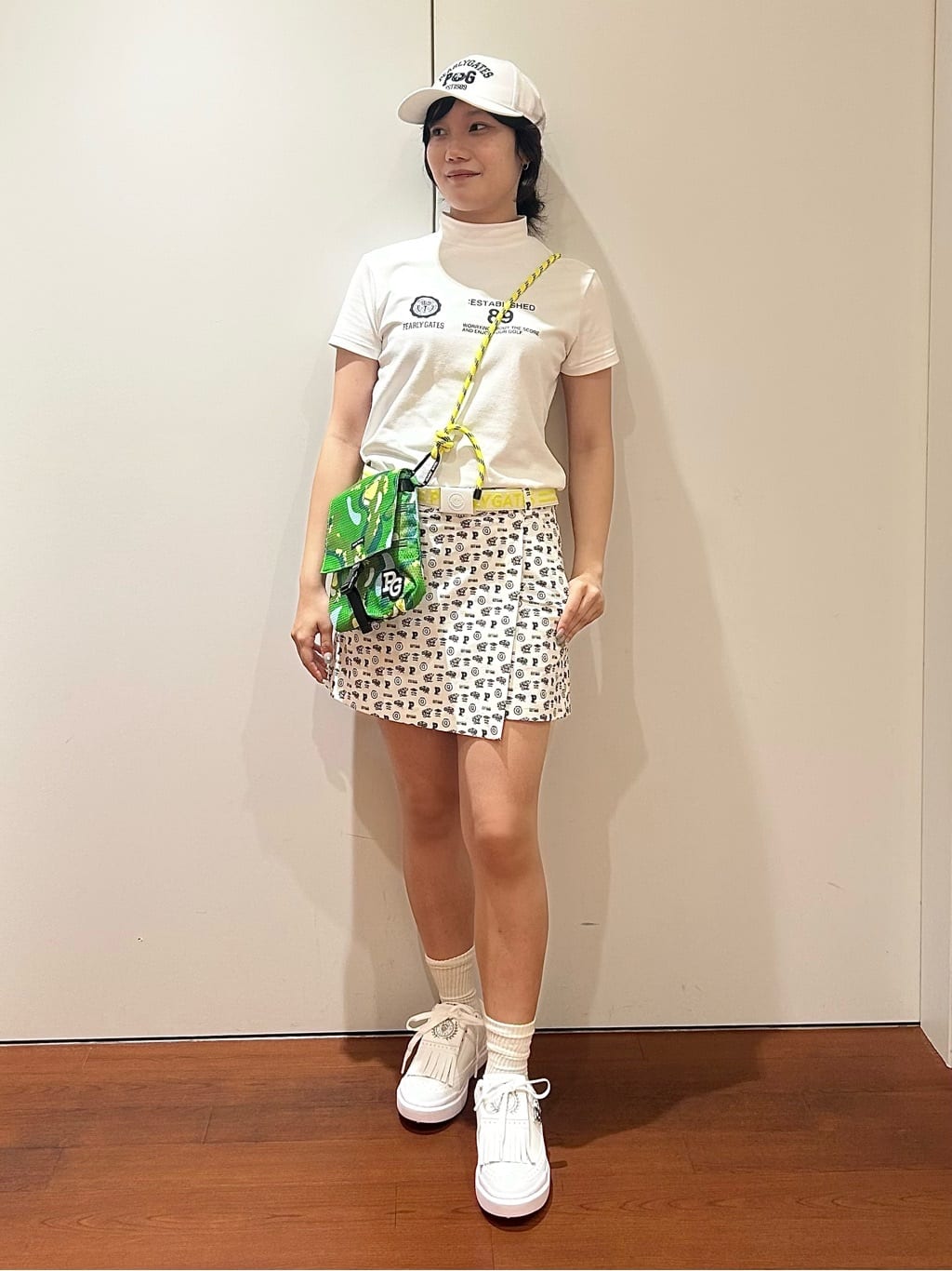 PEARLY GATES | サコッシュ型カートポーチ (UNISEX) | Rakuten Fashion