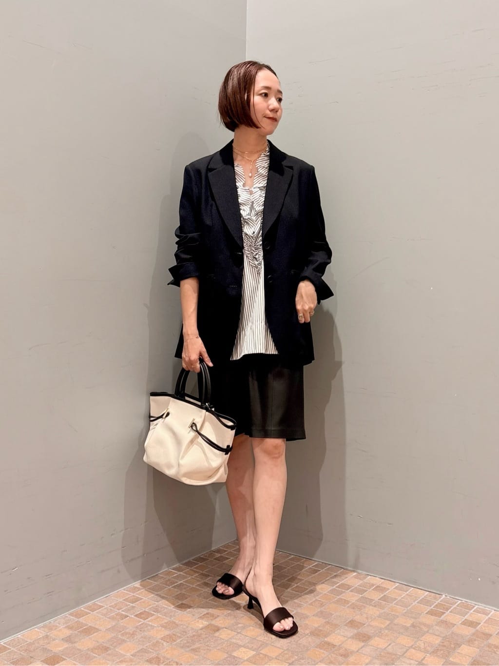 TOMORROWLAND | レザーライク ハーフパンツ | Rakuten Fashion(楽天