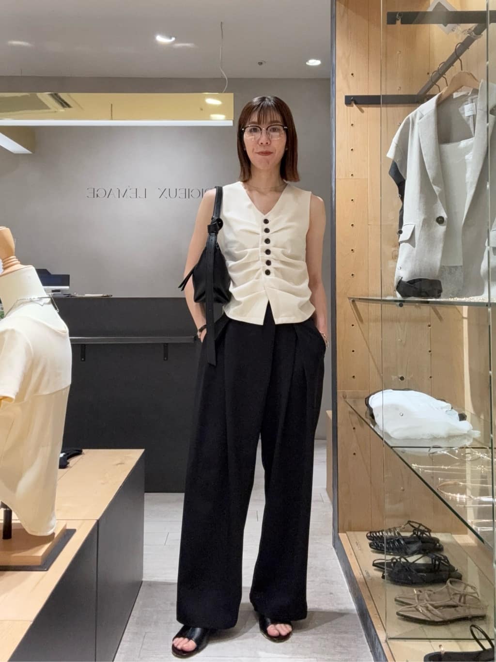 CAPRICIEUX LE'MAGE | リネンタッチギャザーベスト | Rakuten Fashion
