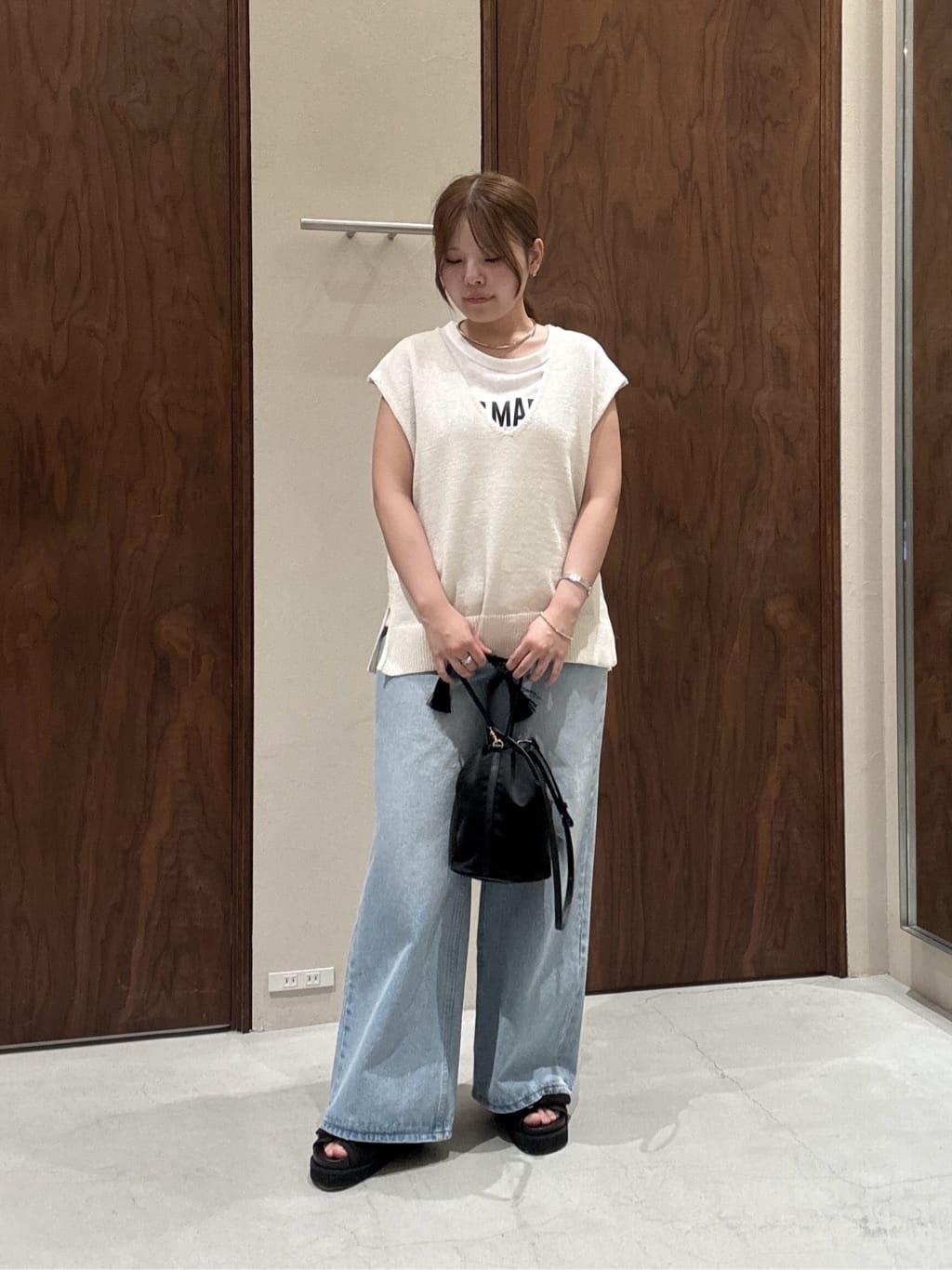 GALLARDAGALANTEのフレンチシアーロゴTeeを使ったコーディネートを紹介します。｜Rakuten Fashion(楽天ファッション／旧楽天ブランドアベニュー)7226069