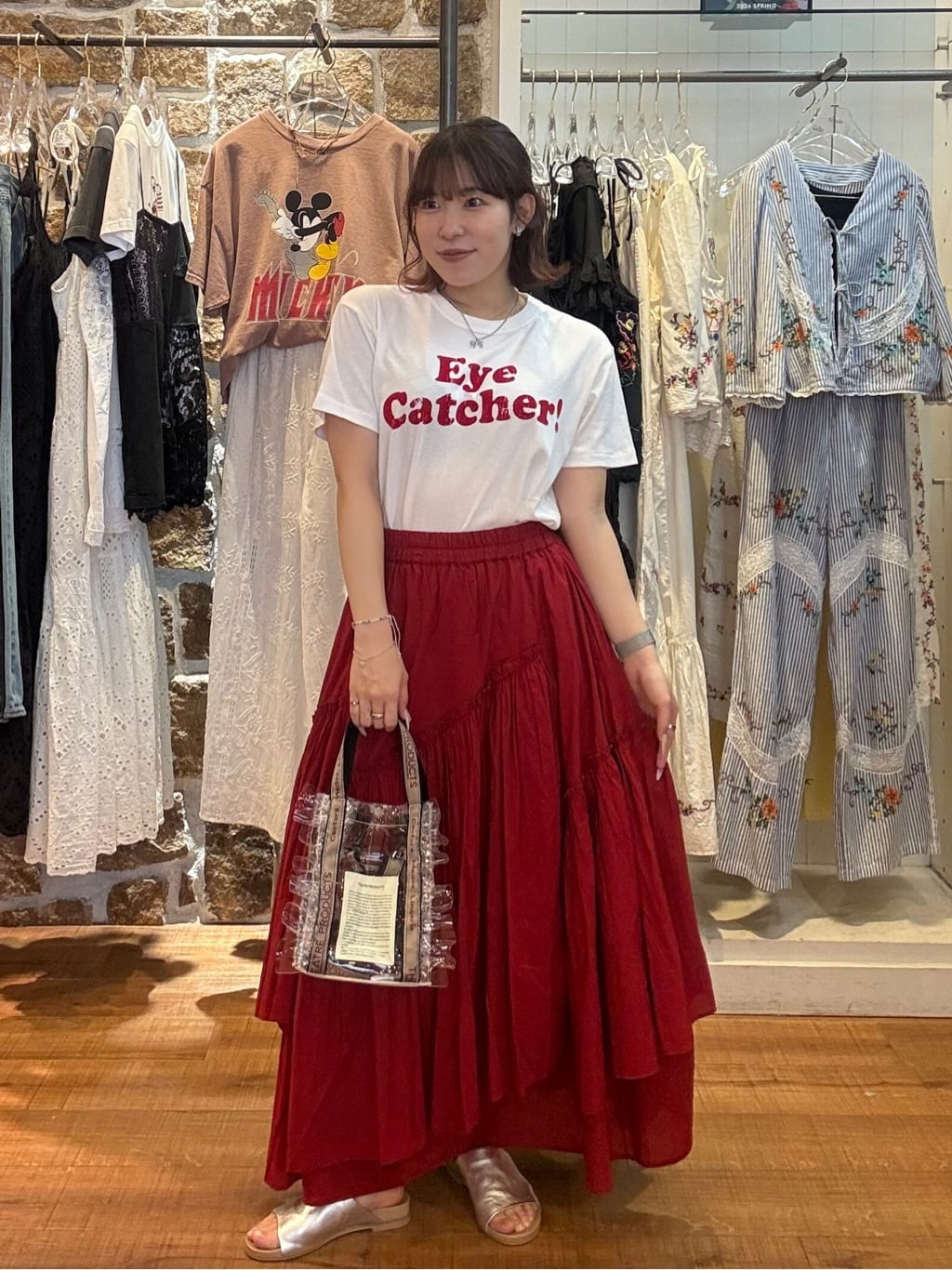 FREAK’S STOREのインドフリルマキシギャザースカートを使ったコーディネートを紹介します。｜Rakuten Fashion(楽天ファッション／旧楽天ブランドアベニュー)7227503