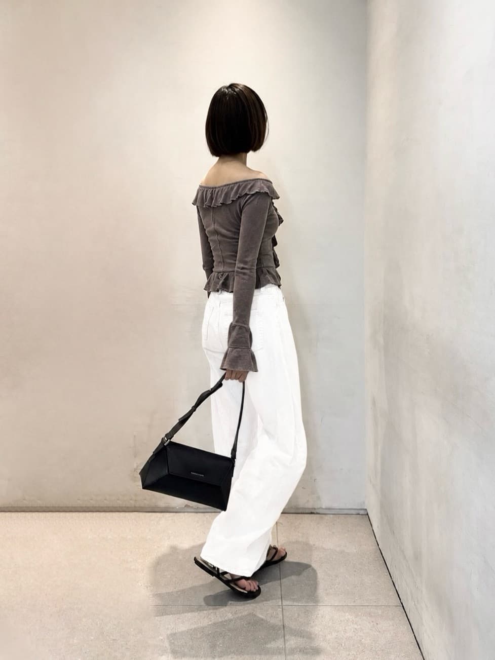 CHARLES & KEITH | Nasrin ナスリン ジオメトリックショルダーバッグ