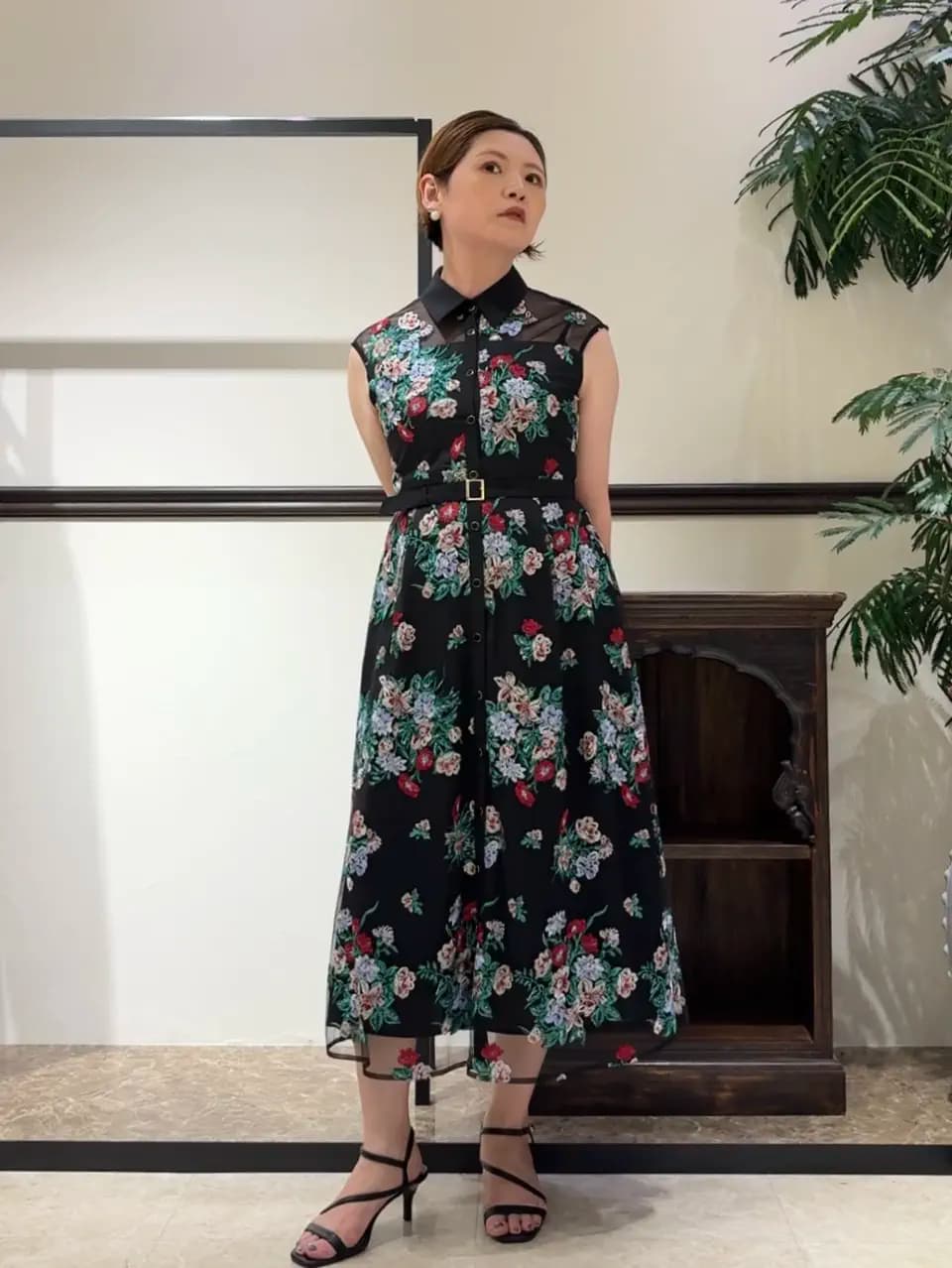 GRACE CONTINENTAL | ブーケフラワー刺繍ワンピース | Rakuten Fashion