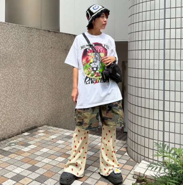 RNA | R4460 ヨーリューイチゴフレアパンツ | Rakuten Fashion(楽天