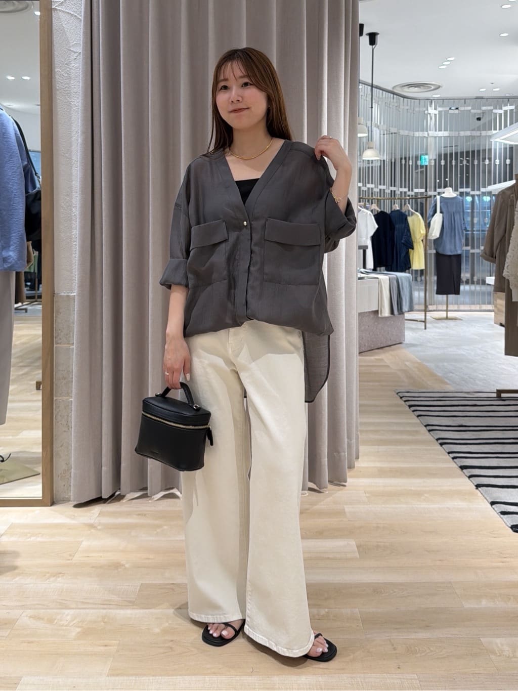 COLLAGE GALLARDAGALANTEの【ロングシーズン着られる/丈調整可能 