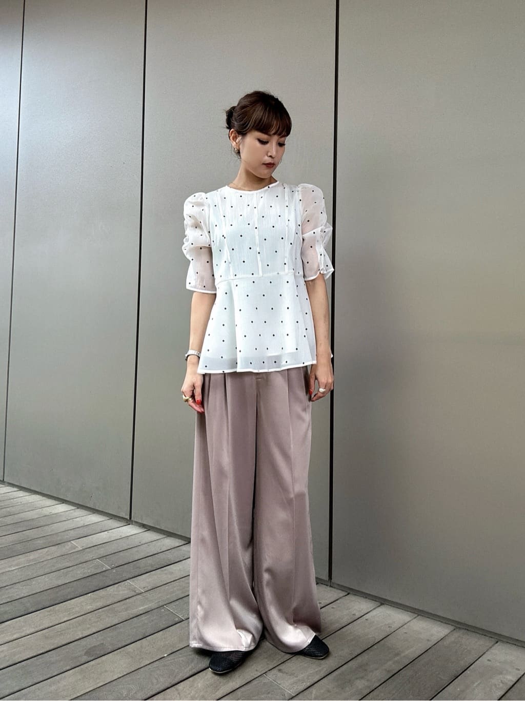 NATURAL BEAUTY BASIC | シアーペプラムブラウス半袖 | Rakuten