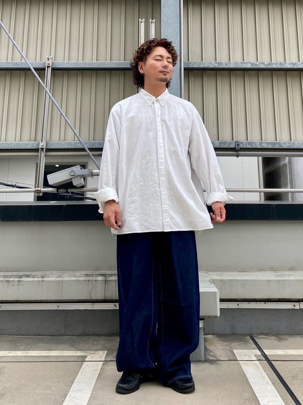 Levi's | SUPER BAGGY バレルジーンズ ダークインディゴ | Rakuten