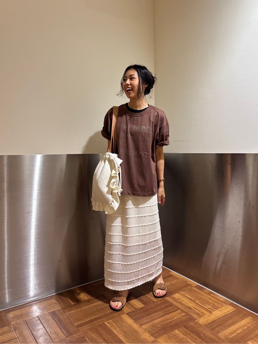 FREAK’S STOREのアイレット ミニ裏毛 ショートスリーブ Tシャツを使ったコーディネートを紹介します。｜Rakuten Fashion(楽天ファッション／旧楽天ブランドアベニュー)7242952