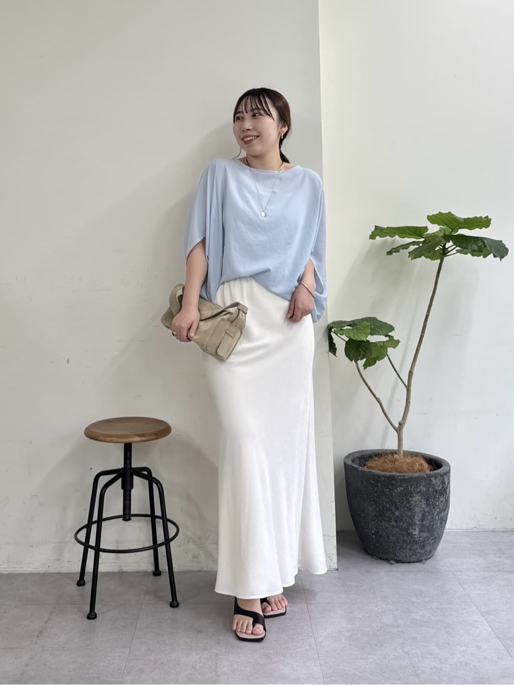 GALLARDAGALANTEのドルマンジャージープルオーバーを使ったコーディネートを紹介します。｜Rakuten Fashion(楽天ファッション／旧楽天ブランドアベニュー)7245137