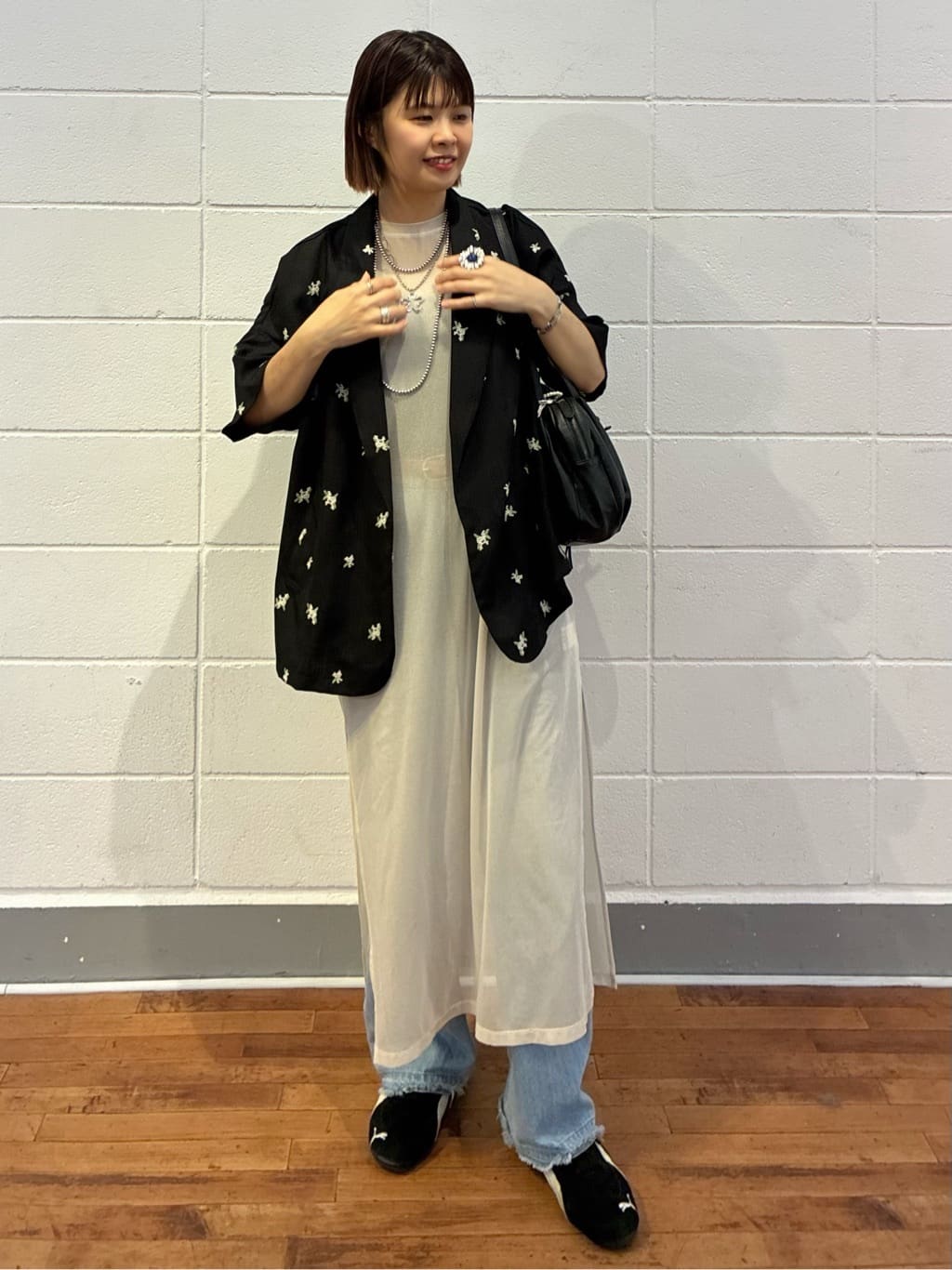 ear PAPILLONNERの花柄半袖ジャケット【SUM1 STYLE】を使ったコーディネートを紹介します。｜Rakuten Fashion(楽天ファッション／旧楽天ブランドアベニュー)7246245