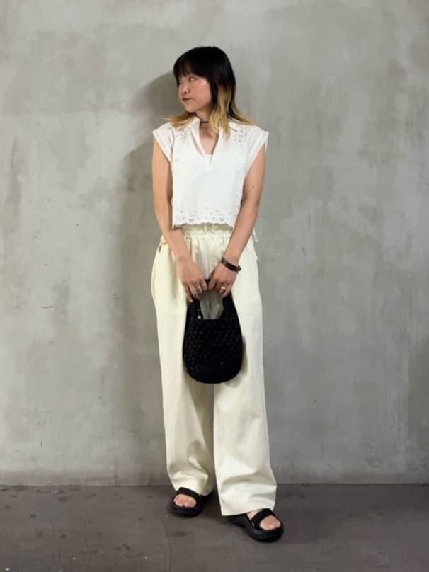 FREAK’S STOREのインド カットワークレース ベストを使ったコーディネートを紹介します。｜Rakuten Fashion(楽天ファッション／旧楽天ブランドアベニュー)7247620