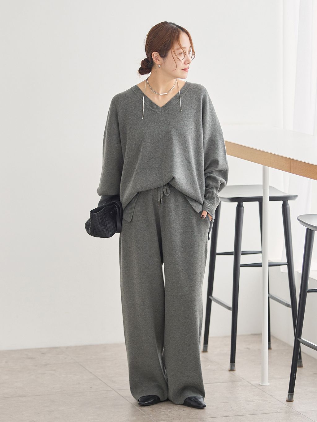 JOURNAL STANDARDの《WEB限定追加予約》ウォッシャブルTEXBRID Vプルオーバーを使ったコーディネートを紹介します。｜Rakuten Fashion(楽天ファッション／旧楽天ブランドアベニュー)7249098