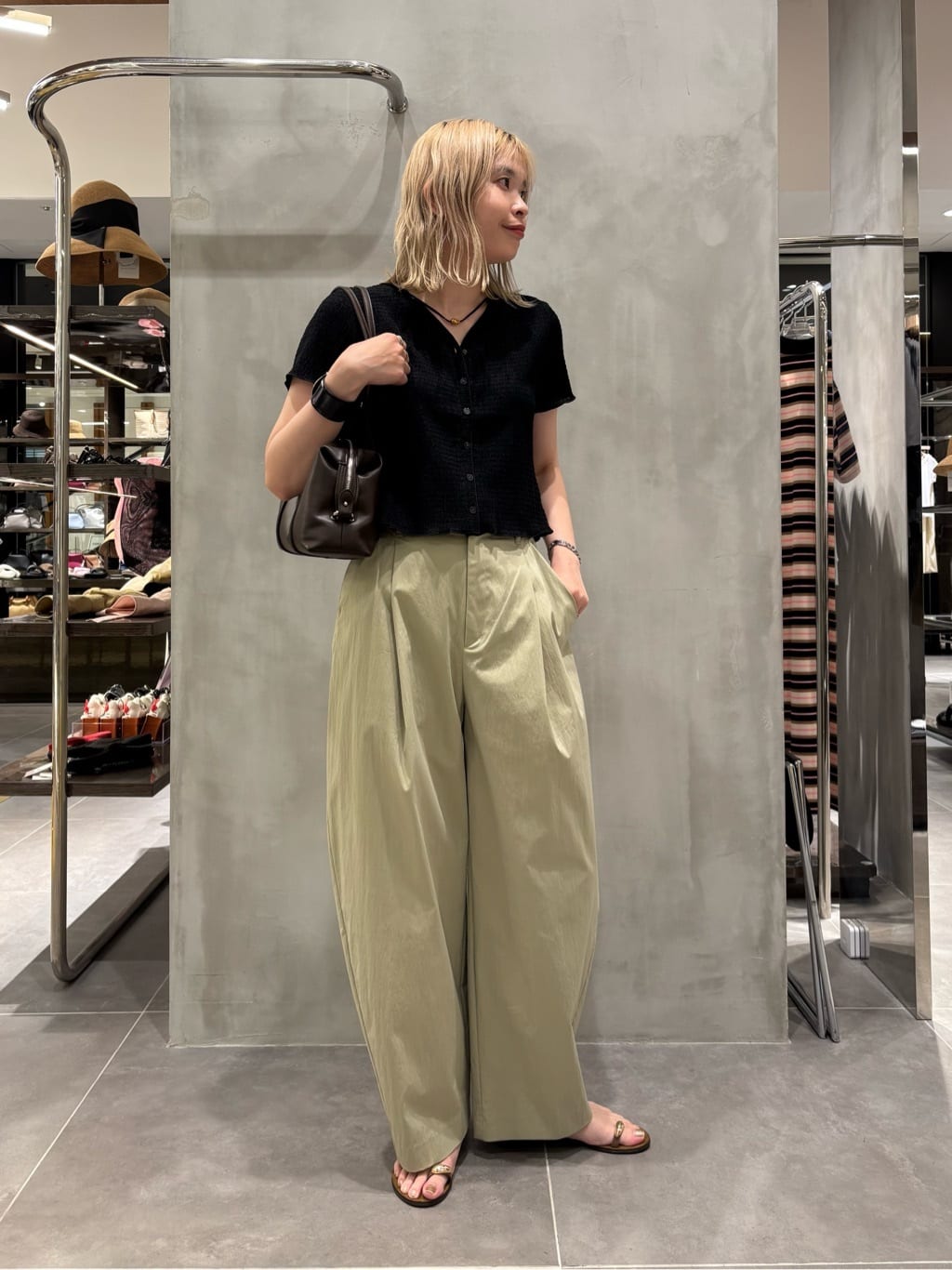 BEAUTY&YOUTH UNITED ARROWS | タックカーブパンツ ウォッシャブル