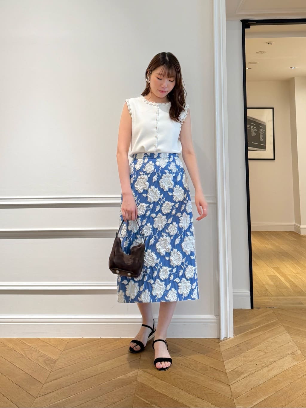 allureville | クロッシェフラワートリミングプルオーバー | Rakuten