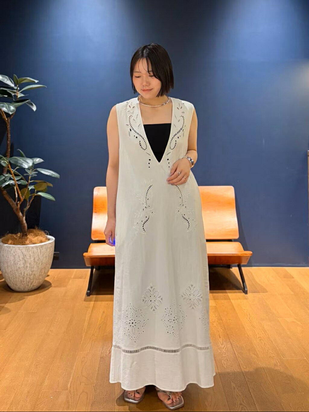Curensologyのハイテンションフレアパンツを使ったコーディネート