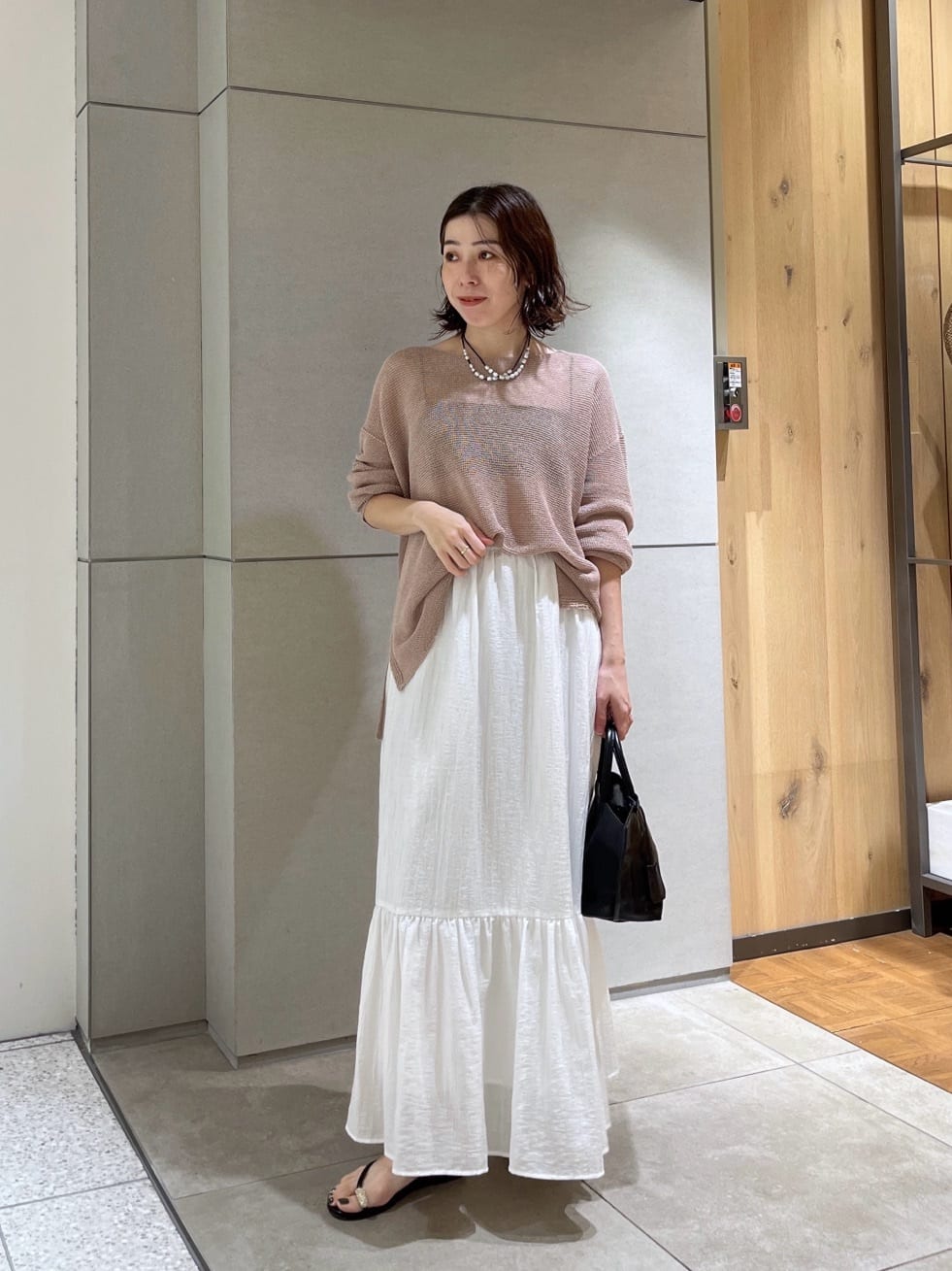 GALLARDAGALANTEのペーパーヤーンメッシュニットを使ったコーディネートを紹介します。｜Rakuten Fashion(楽天ファッション／旧楽天ブランドアベニュー)7253900