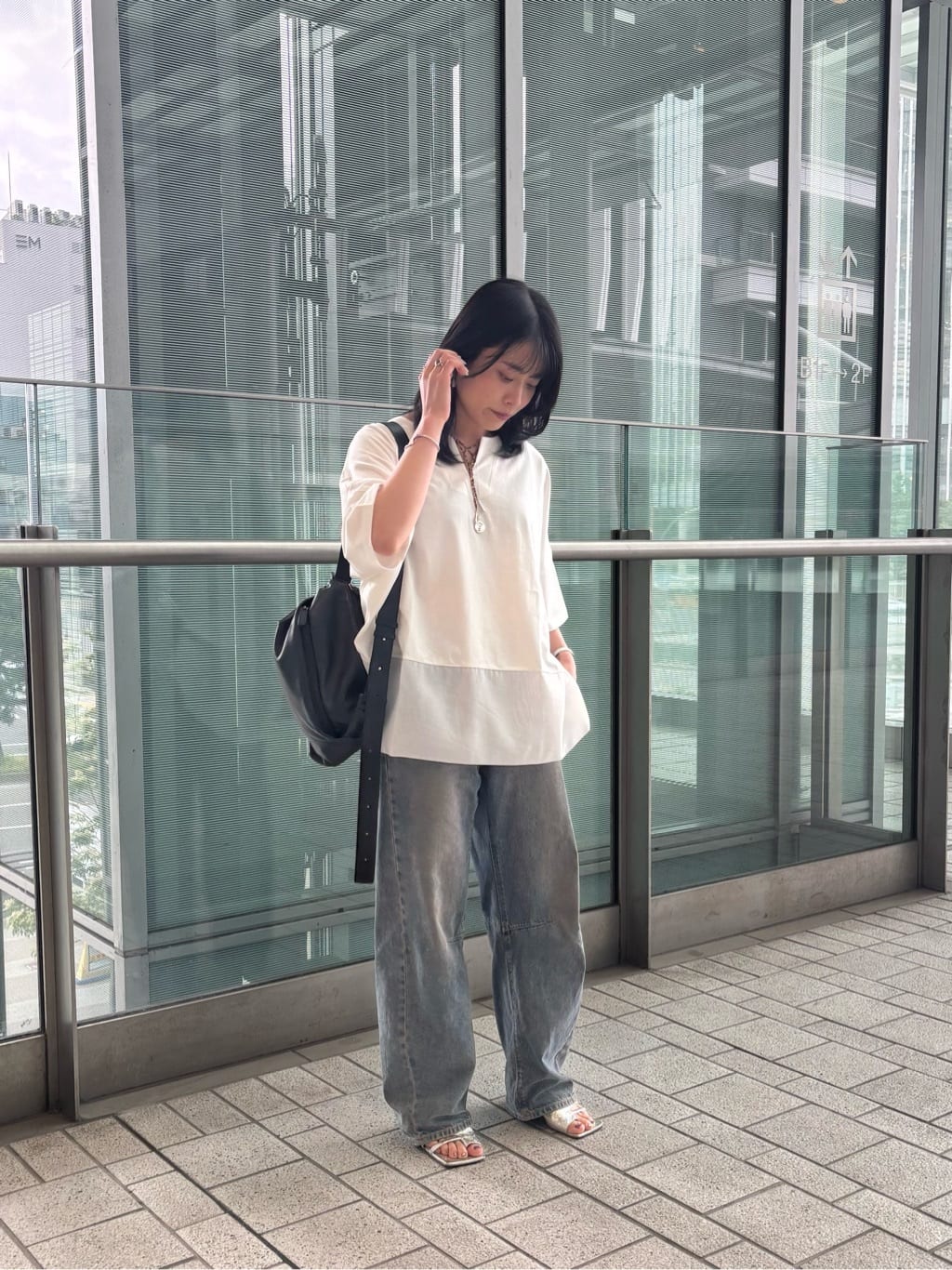 ear PAPILLONNERの裾シアーTシャツ26【SUM1 STYLE】を使ったコーディネートを紹介します。｜Rakuten Fashion(楽天ファッション／旧楽天ブランドアベニュー)7256976