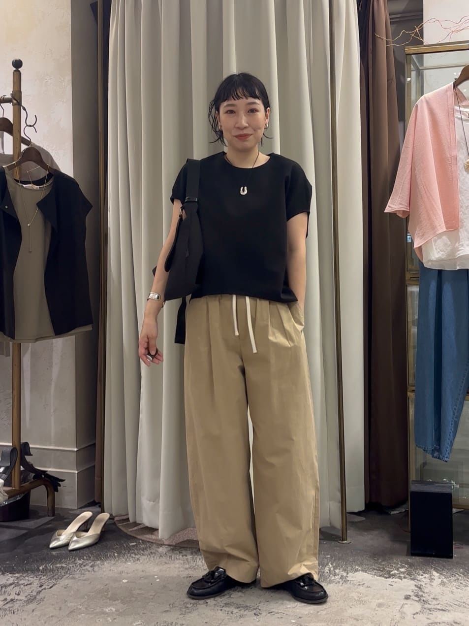 BEARDSLEY | コクーンフレンチブラウス《LIVETART》 | Rakuten Fashion