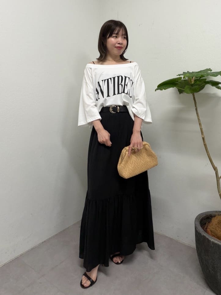 GALLARDAGALANTEの楊柳ティアードスカートを使ったコーディネートを紹介します。｜Rakuten Fashion(楽天ファッション／旧楽天ブランドアベニュー)7257378