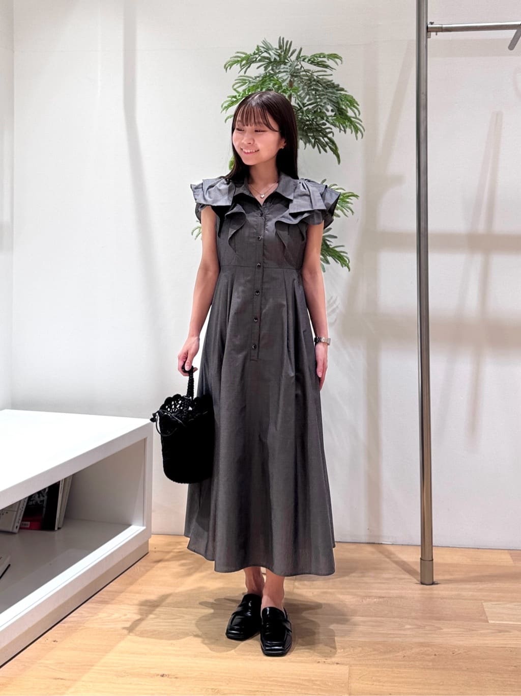 NATURAL BEAUTY BASIC | リボンラッフルシャツワンピース | Rakuten