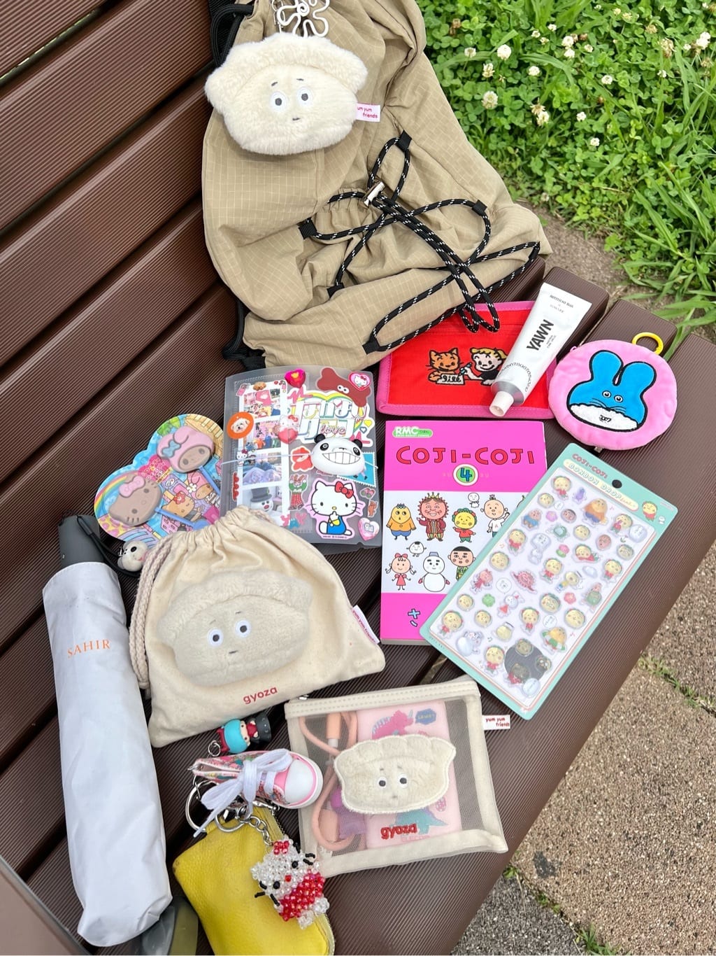 BIRTHDAY BAR | YUM YUM FRIENDS マスコットチャーム | Rakuten