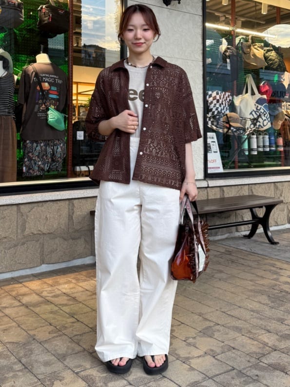 FREAK’S STOREの別注 WIDE PAINTER PANTSを使ったコーディネートを紹介します。｜Rakuten Fashion(楽天ファッション／旧楽天ブランドアベニュー)7267279