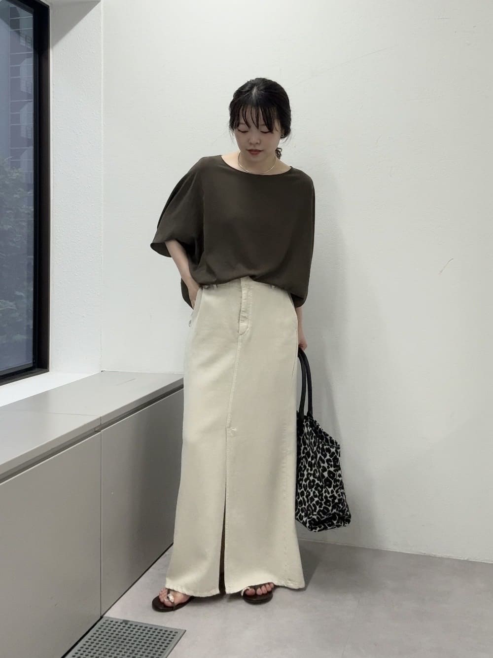 GALLARDAGALANTEのドルマンジャージープルオーバーを使ったコーディネートを紹介します。｜Rakuten Fashion(楽天ファッション／旧楽天ブランドアベニュー)7271419