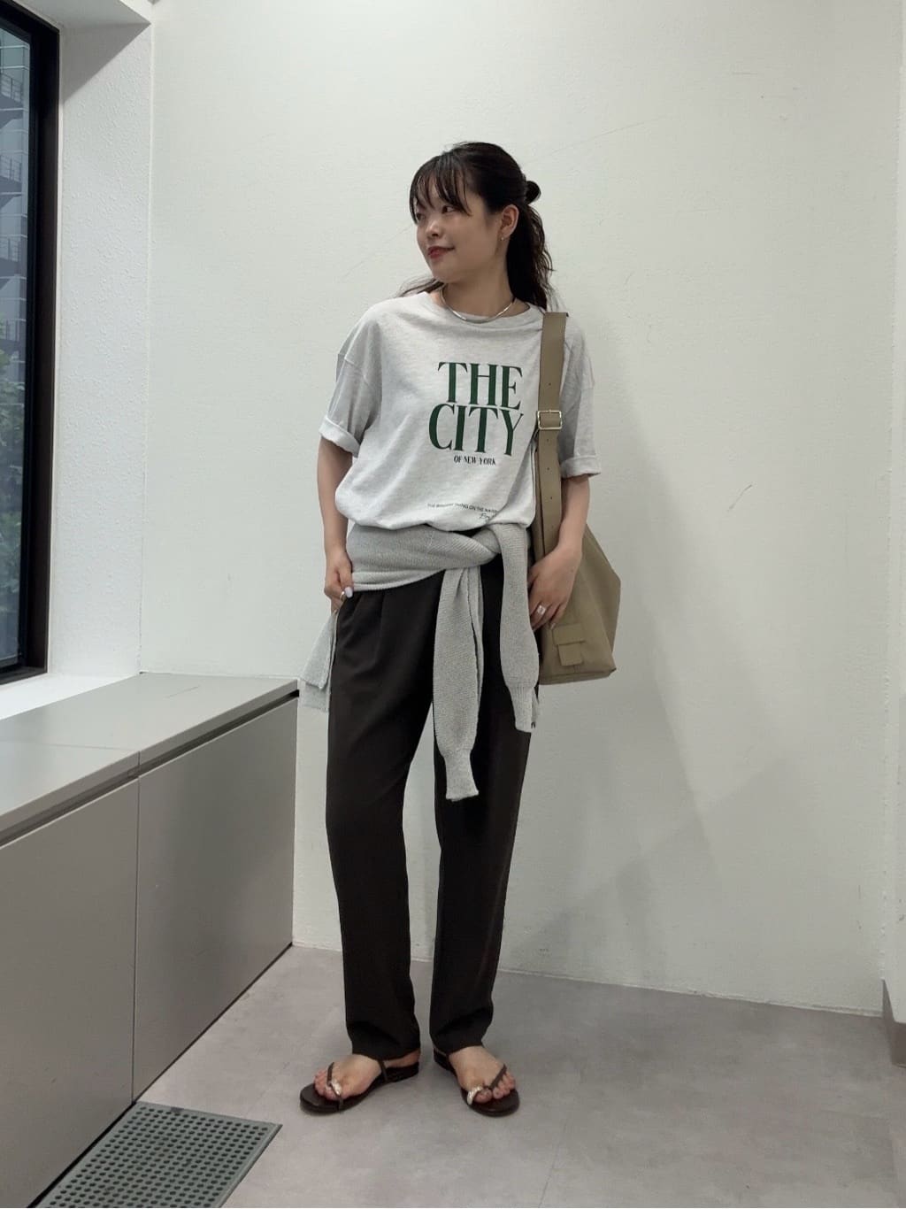 GALLARDAGALANTEのライトジャージーテーパードパンツを使ったコーディネートを紹介します。｜Rakuten Fashion(楽天ファッション／旧楽天ブランドアベニュー)7271536