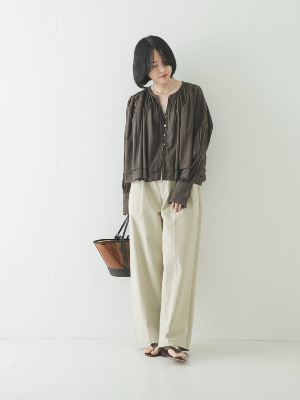 URBAN RESEARCH | コットンボイルギャザーショートブラウス | Rakuten