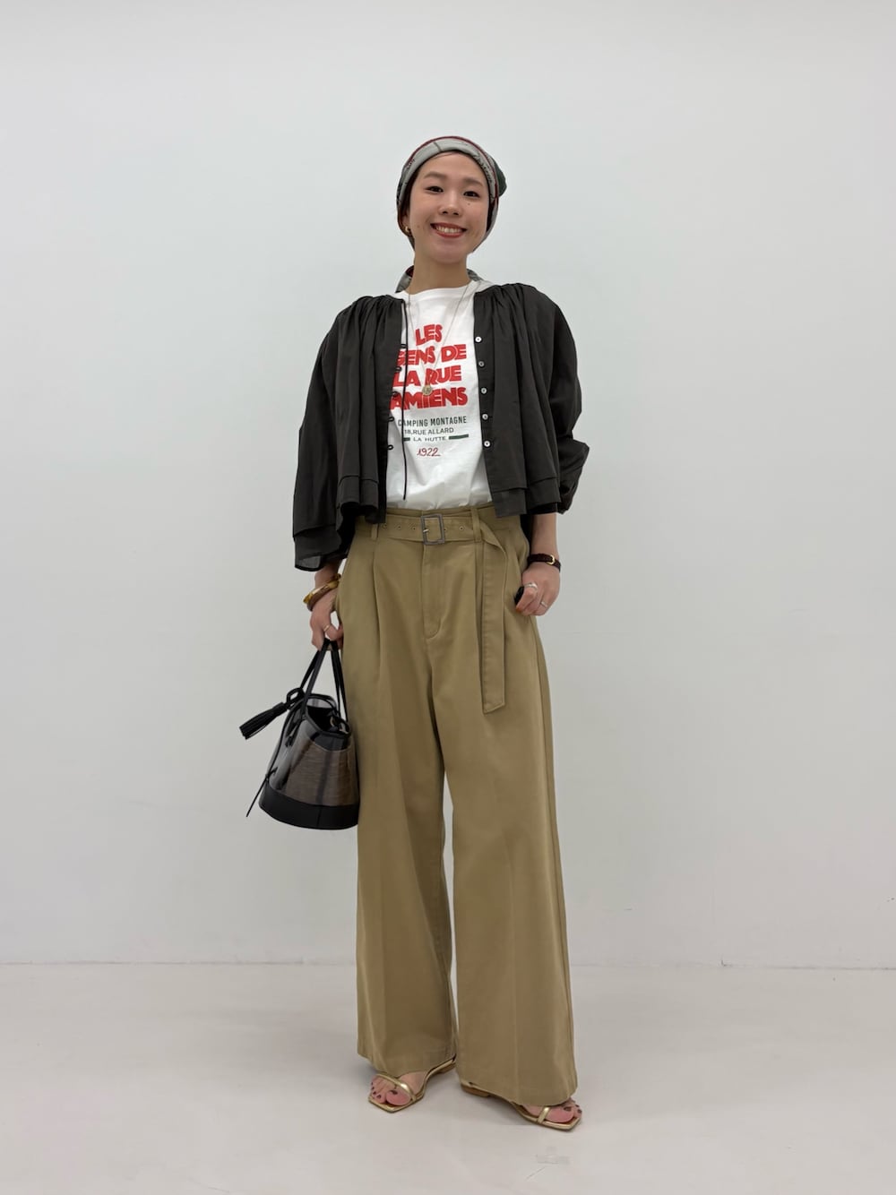 URBAN RESEARCH | コットンボイルギャザーショートブラウス | Rakuten