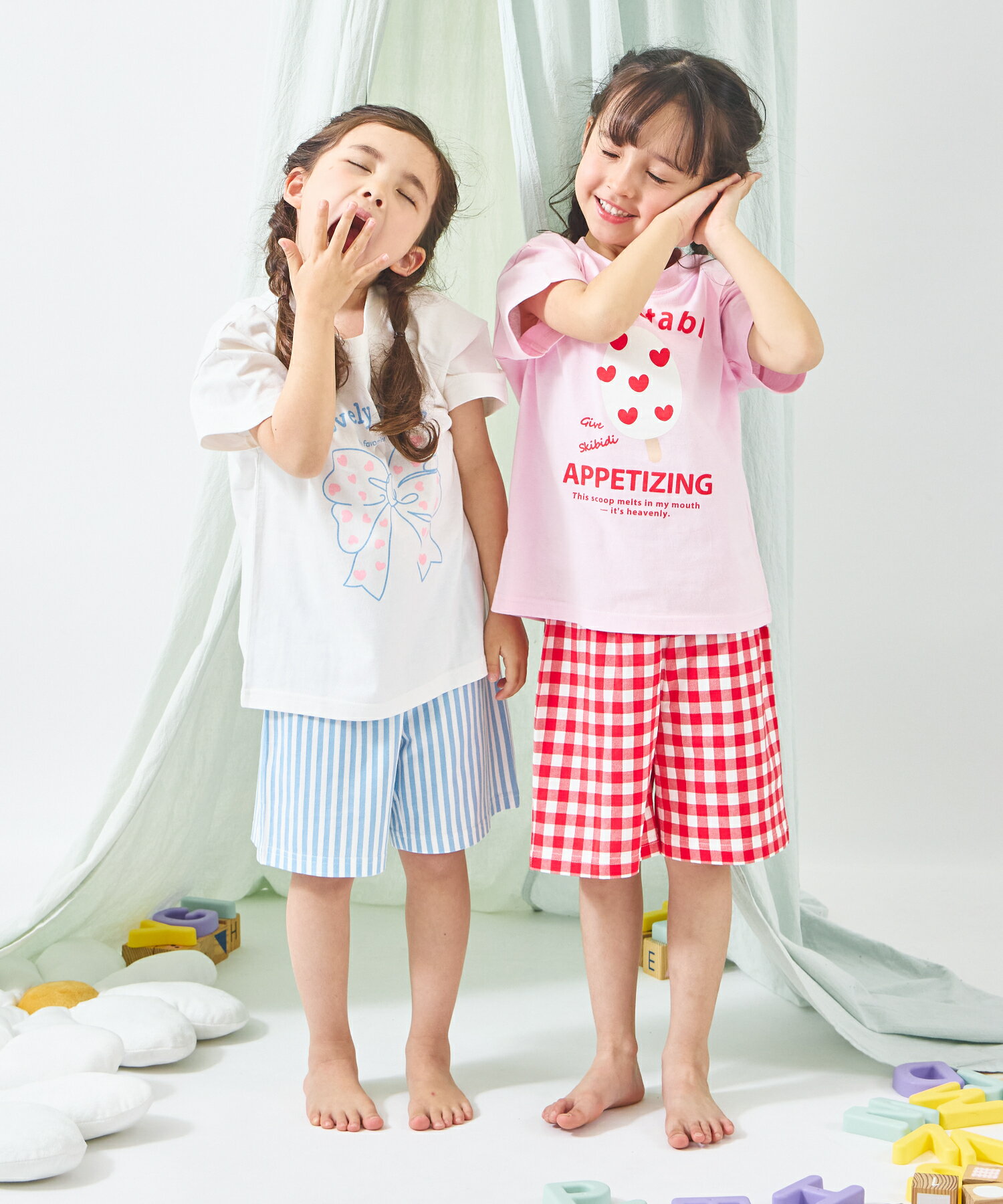 ever closetのプリント 半袖 ルームウェア パジャマ セット 男の子 女の子 子供 子供服を使ったコーディネートを紹介します。｜Rakuten Fashion(楽天ファッション／旧楽天ブランドアベニュー)7274935
