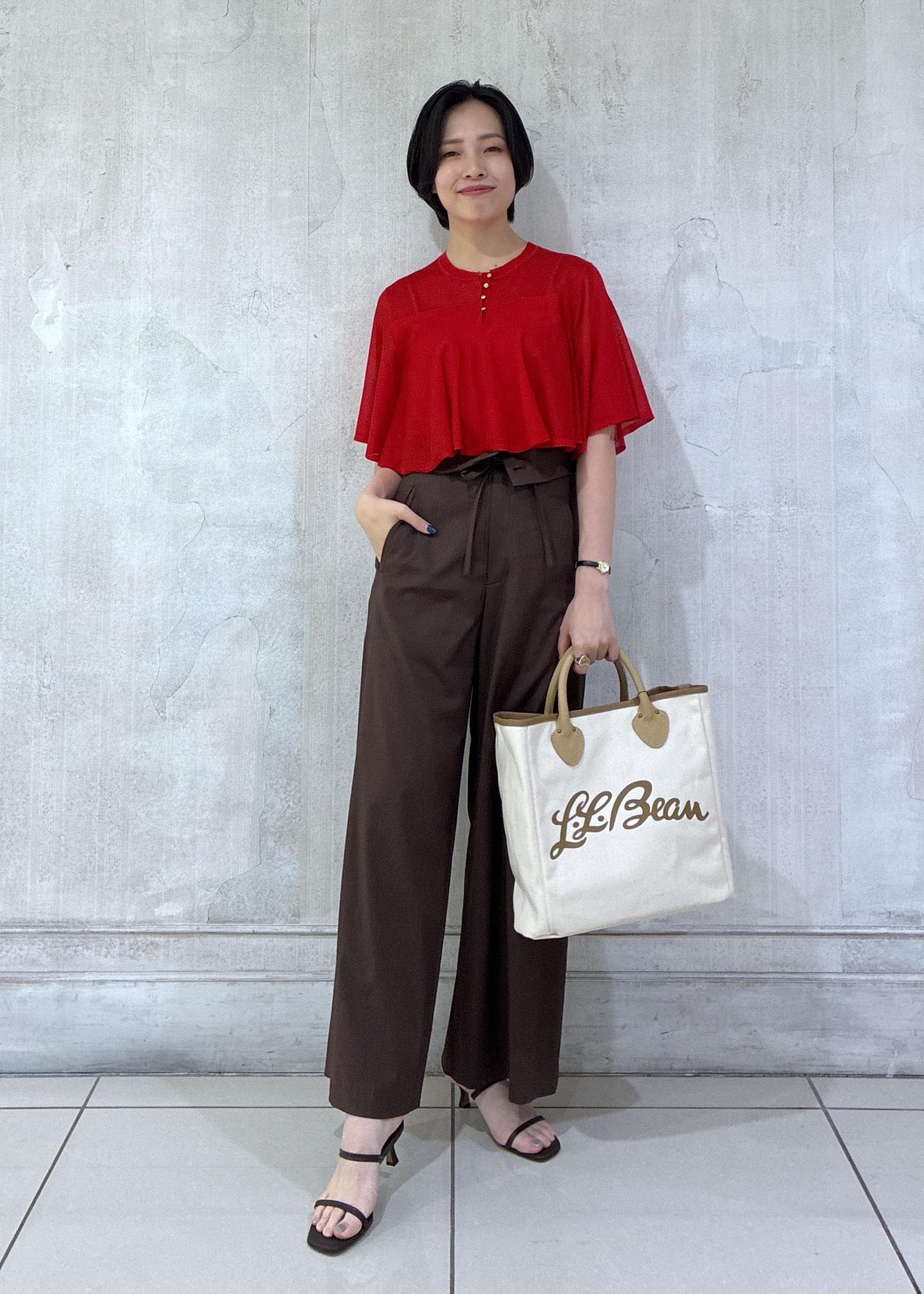 ROPE'のLEVITA ティアードフリルニットプルーオーバー/接触冷感・イージーケアを使ったコーディネートを紹介します。｜Rakuten Fashion(楽天ファッション／旧楽天ブランドアベニュー)7290629