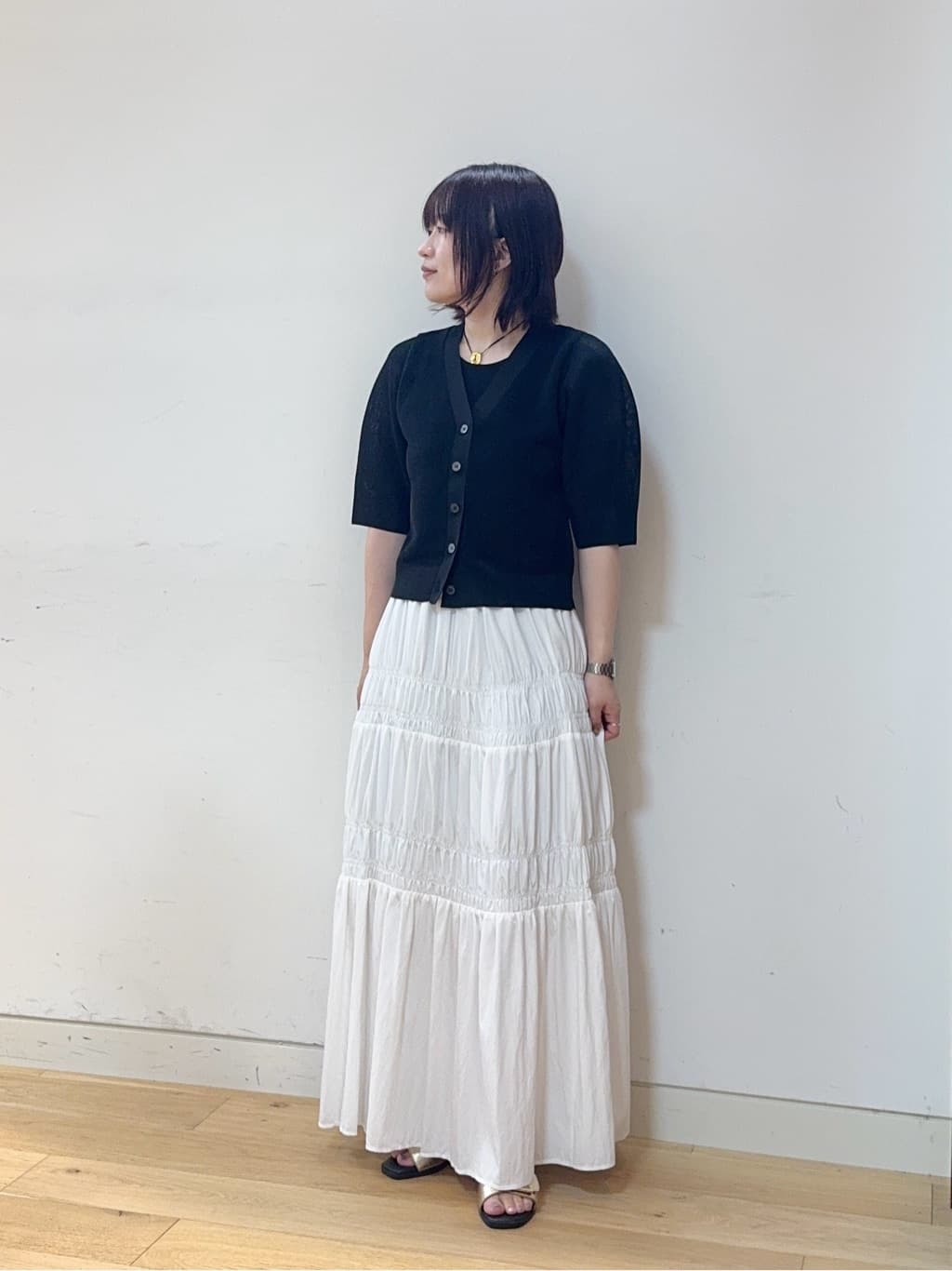 UNITED ARROWS LTD. OUTLET | Vネック アゼニット カーディガン