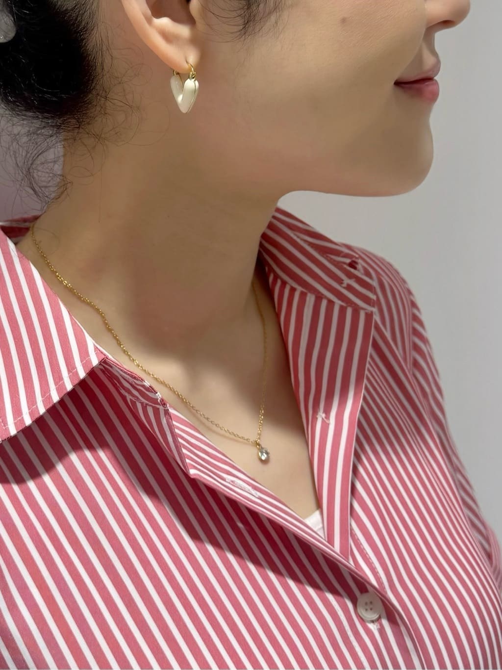 ear PAPILLONNERの《シルバーポスト》グロッシーハートピアスを使ったコーディネートを紹介します。｜Rakuten Fashion(楽天ファッション／旧楽天ブランドアベニュー)7278721