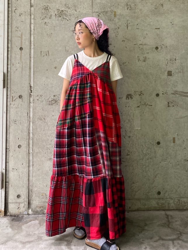 FREAK’S STOREのシアー Tシャツを使ったコーディネートを紹介します。｜Rakuten Fashion(楽天ファッション／旧楽天ブランドアベニュー)7286777