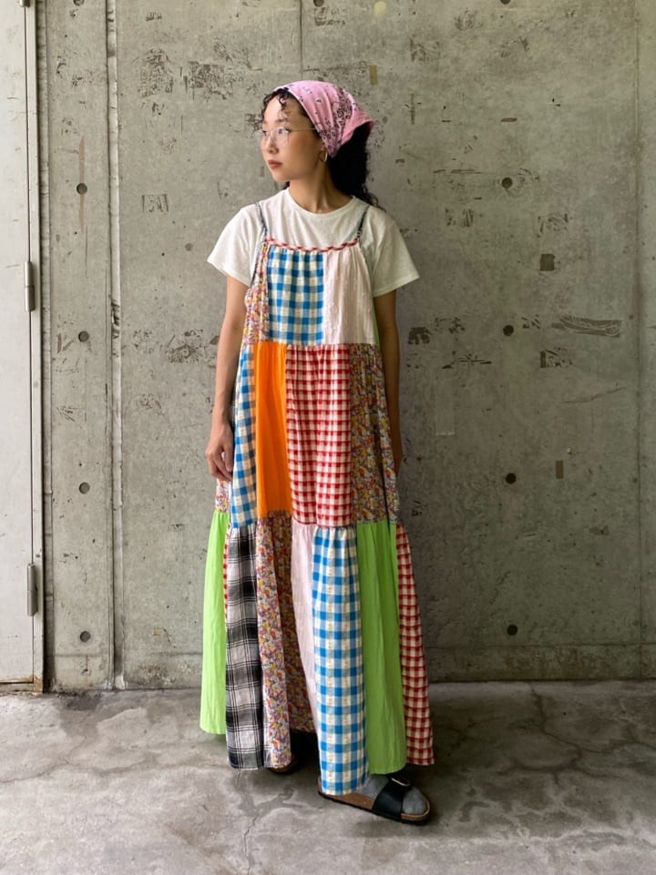 FREAK’S STOREのパッチワーク三段ティアードキャミドレス 26SSを使ったコーディネートを紹介します。｜Rakuten Fashion(楽天ファッション／旧楽天ブランドアベニュー)7286802