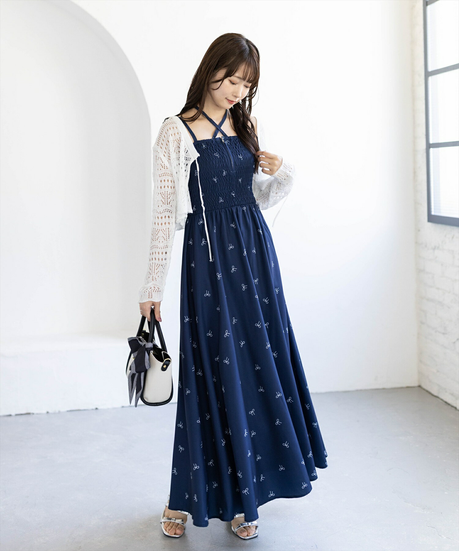 clear | リボン柄シャーリングワンピース | Rakuten Fashion(楽天