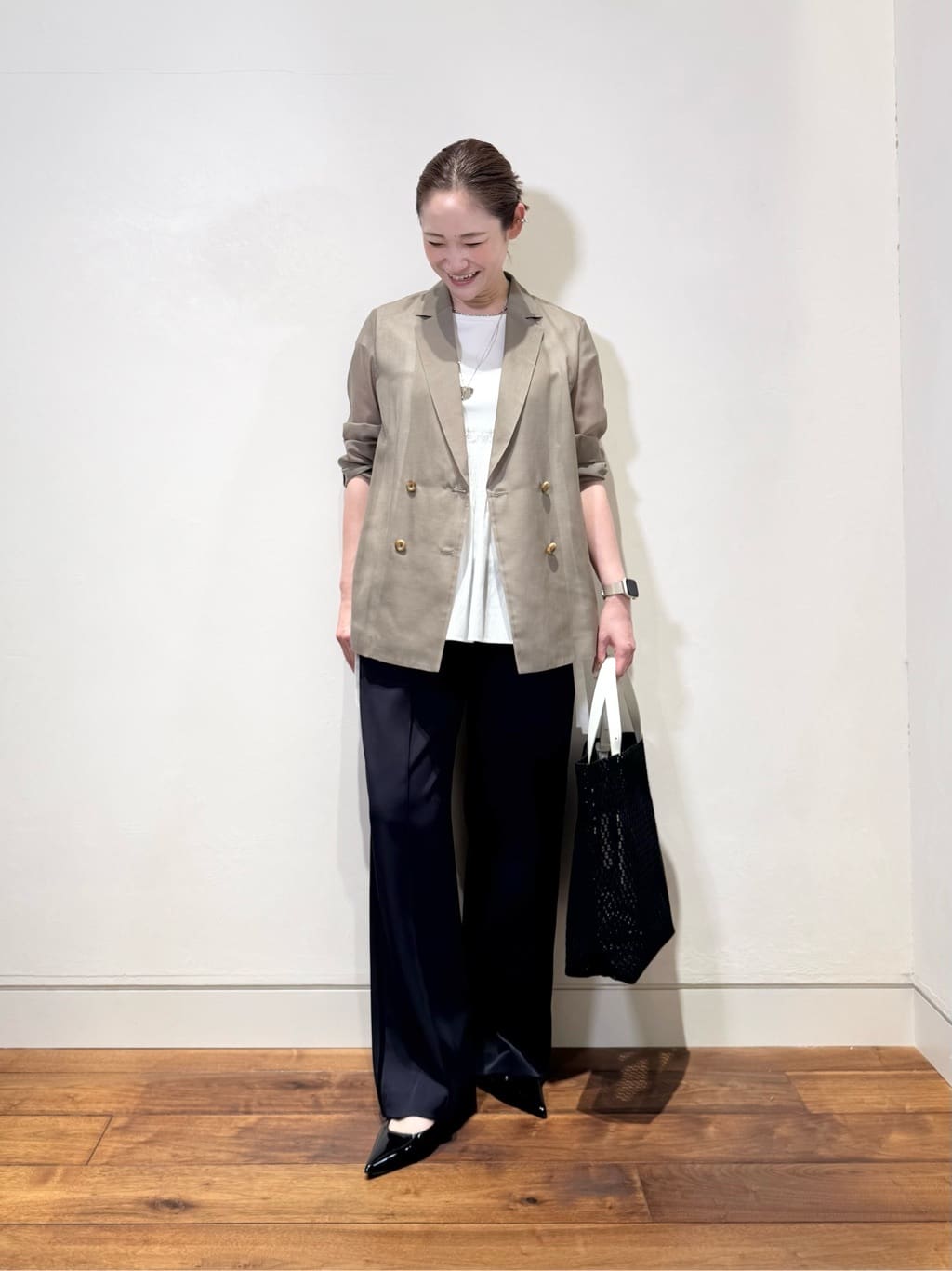 allureville | 刺繍プリーツペプラムプルオーバー | Rakuten Fashion
