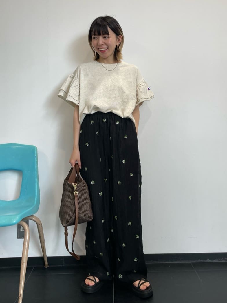 FREAK'S STORE | 限定展開 シアー小花柄刺繍ルーズパンツ | Rakuten