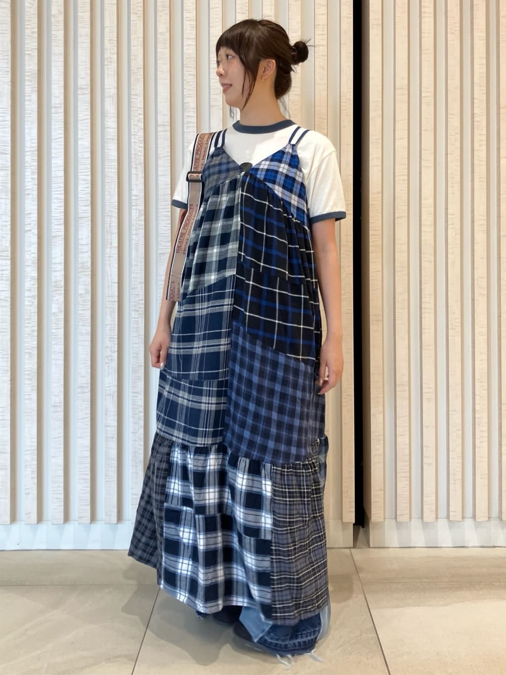 FREAK’S STOREの【MICKEY MOUSE】 リンガーTシャツ/ミッキーマウスを使ったコーディネートを紹介します。｜Rakuten Fashion(楽天ファッション／旧楽天ブランドアベニュー)7289854