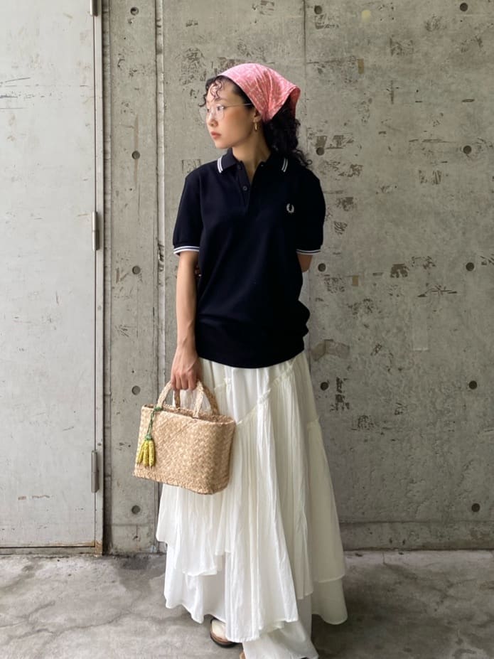 FREAK’S STOREのインドフリルマキシギャザースカートを使ったコーディネートを紹介します。｜Rakuten Fashion(楽天ファッション／旧楽天ブランドアベニュー)7292797