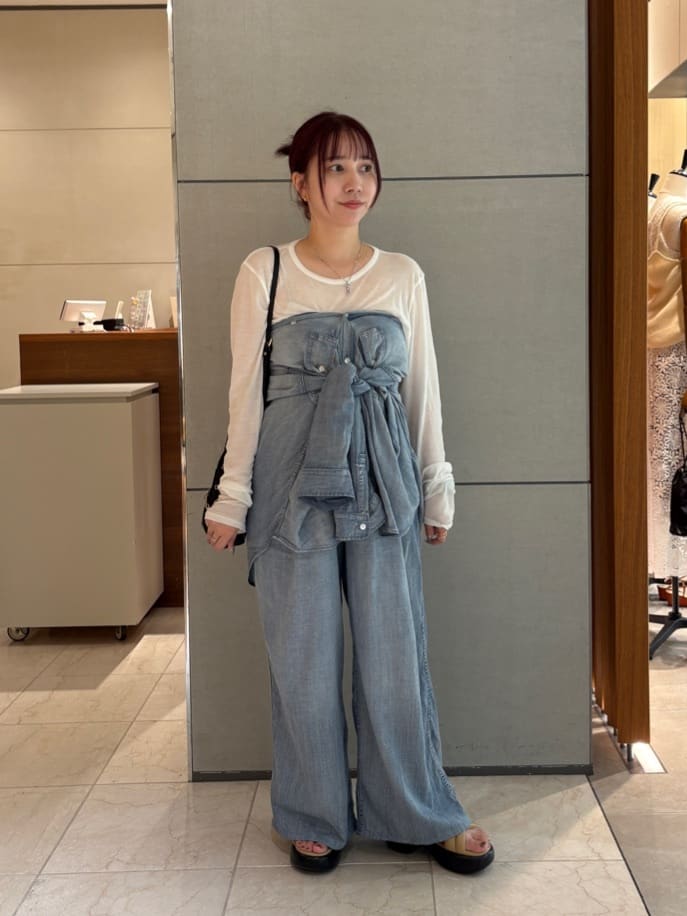 GALLARDAGALANTEの【驚くほど軽い!】シアーデニムシャツを使ったコーディネートを紹介します。｜Rakuten Fashion(楽天ファッション／旧楽天ブランドアベニュー)7294013