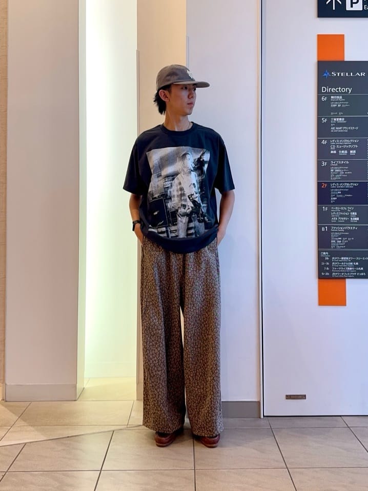 FREAK’S STOREのフェード加工 NSC ロゴキャップを使ったコーディネートを紹介します。｜Rakuten Fashion(楽天ファッション／旧楽天ブランドアベニュー)7294089