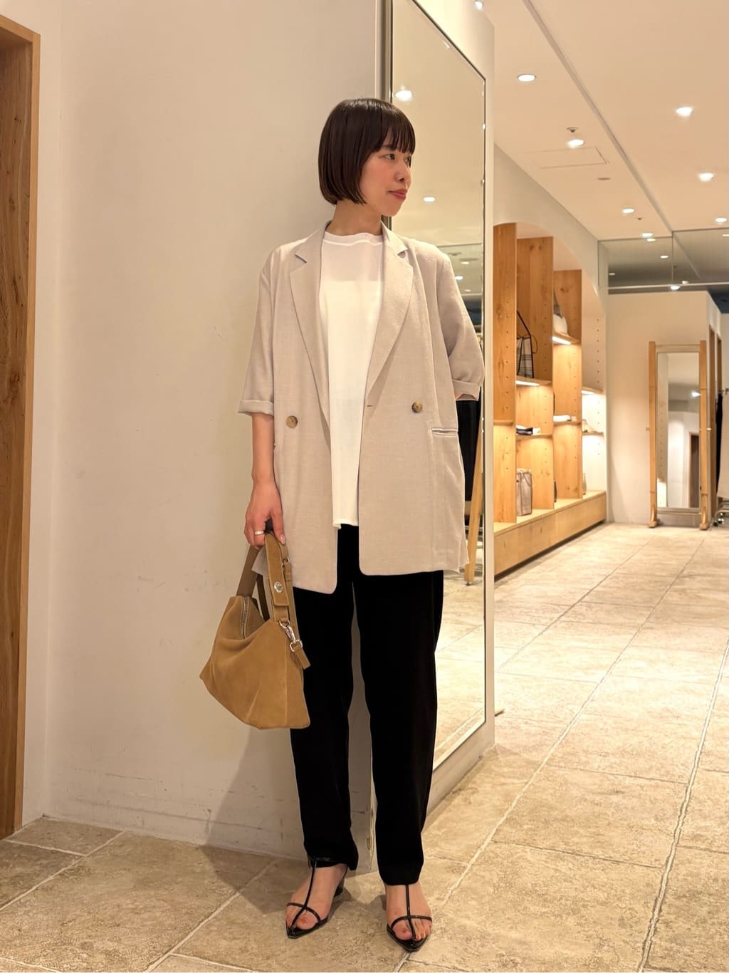 GALLARDAGALANTEの<GLOW 7月号掲載アイテム>【2サイズ展開】ハーフスリーブジャケットを使ったコーディネートを紹介します。｜Rakuten Fashion(楽天ファッション／旧楽天ブランドアベニュー)7294106