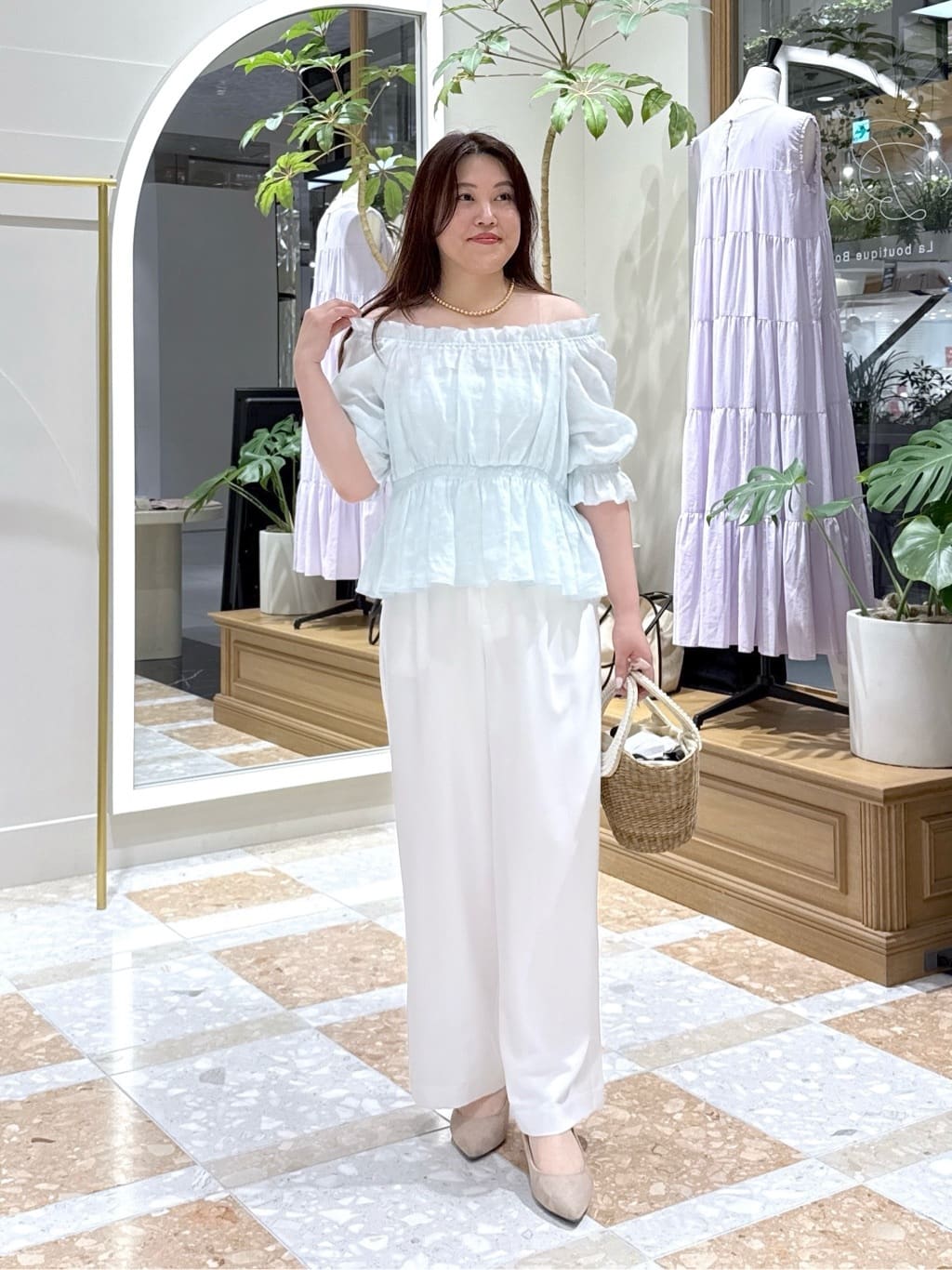 La boutique BonBon | 【今すぐお届け・軽やか素材】シャーリング