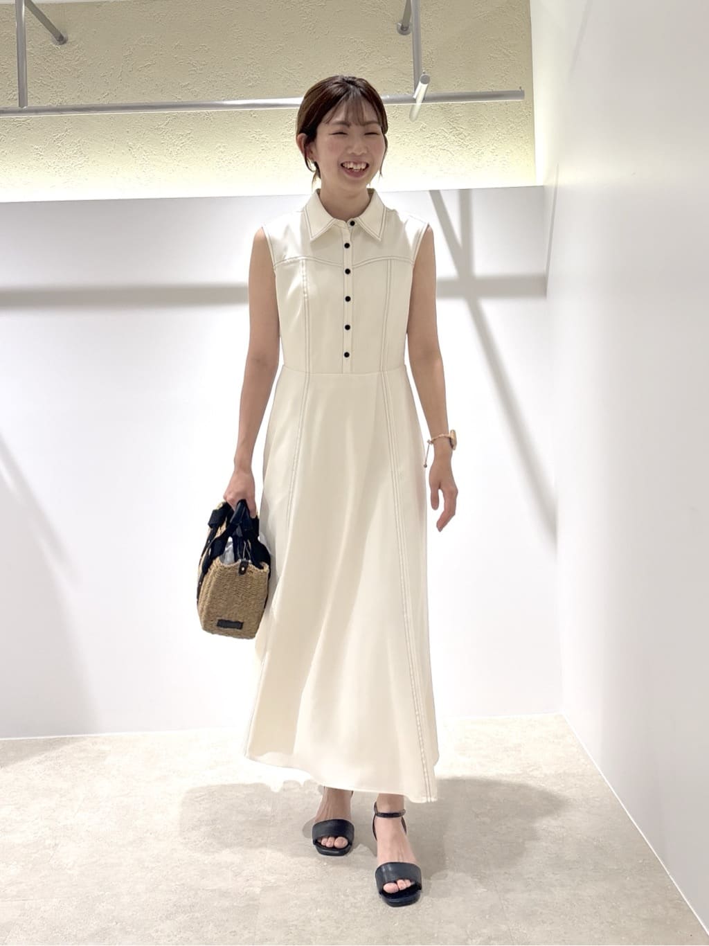NATURAL BEAUTY BASIC | 襟付きバイカラーステッチワンピース