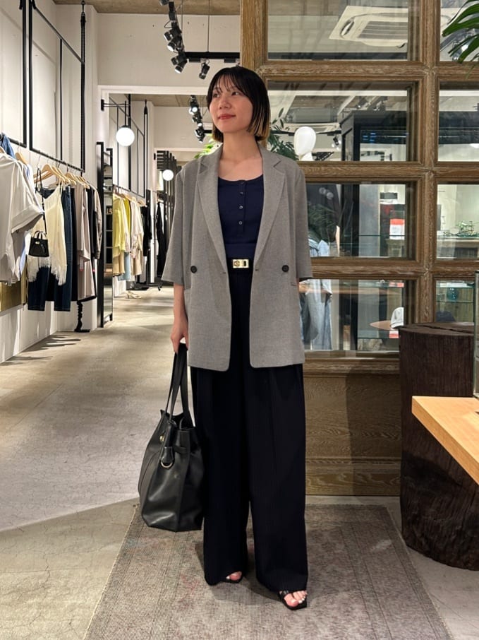 GALLARDAGALANTEの<GLOW 7月号掲載アイテム>【2サイズ展開】ハーフスリーブジャケットを使ったコーディネートを紹介します。｜Rakuten Fashion(楽天ファッション／旧楽天ブランドアベニュー)7305318
