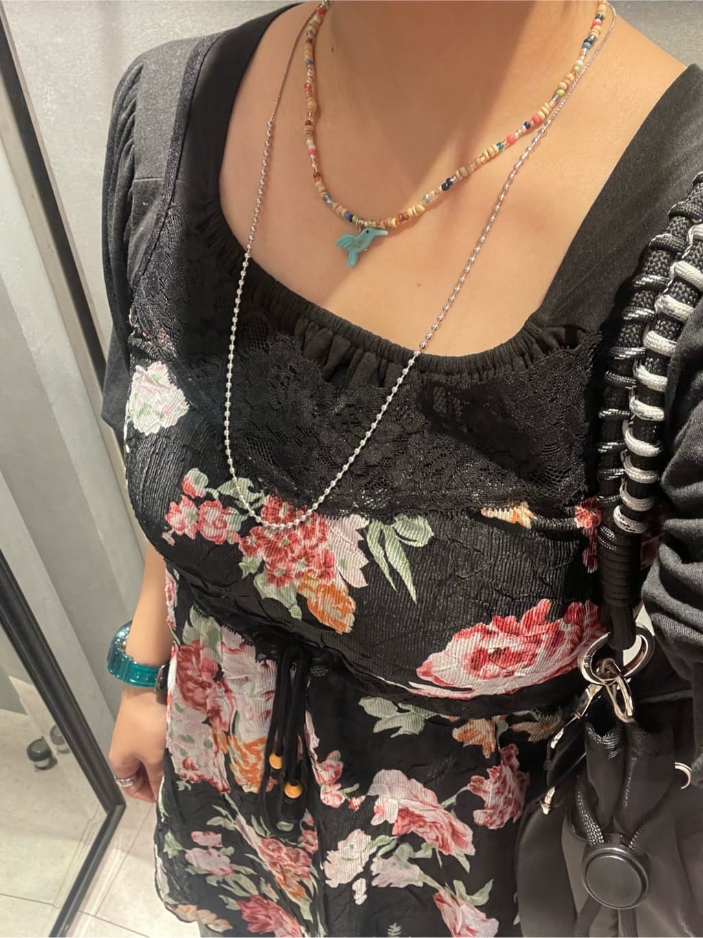 ear PAPILLONNERのターコイズハチドリネックレスを使ったコーディネートを紹介します。｜Rakuten Fashion(楽天ファッション／旧楽天ブランドアベニュー)7306057