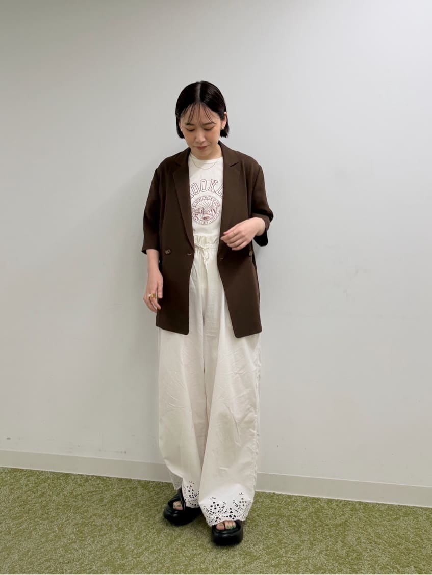 GALLARDAGALANTEの<GLOW 7月号掲載アイテム>【2サイズ展開】ハーフスリーブジャケットを使ったコーディネートを紹介します。｜Rakuten Fashion(楽天ファッション／旧楽天ブランドアベニュー)7306722