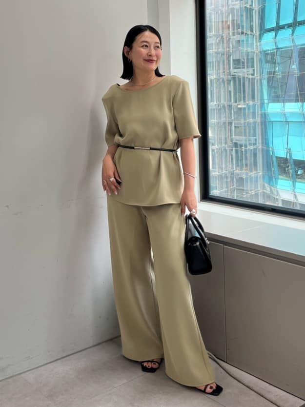 GALLARDAGALANTEの【セットアップ対応】2WAYハーフスリーブブラウスを使ったコーディネートを紹介します。｜Rakuten Fashion(楽天ファッション／旧楽天ブランドアベニュー)7307920